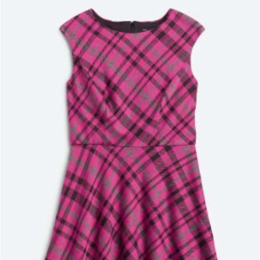 Size 2 Maggie London Sleeveless Plaid Knit Dress
